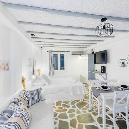 Endless Blue From Syros - Megas Gialos Resort - Suite 1 Eksteriør bilde