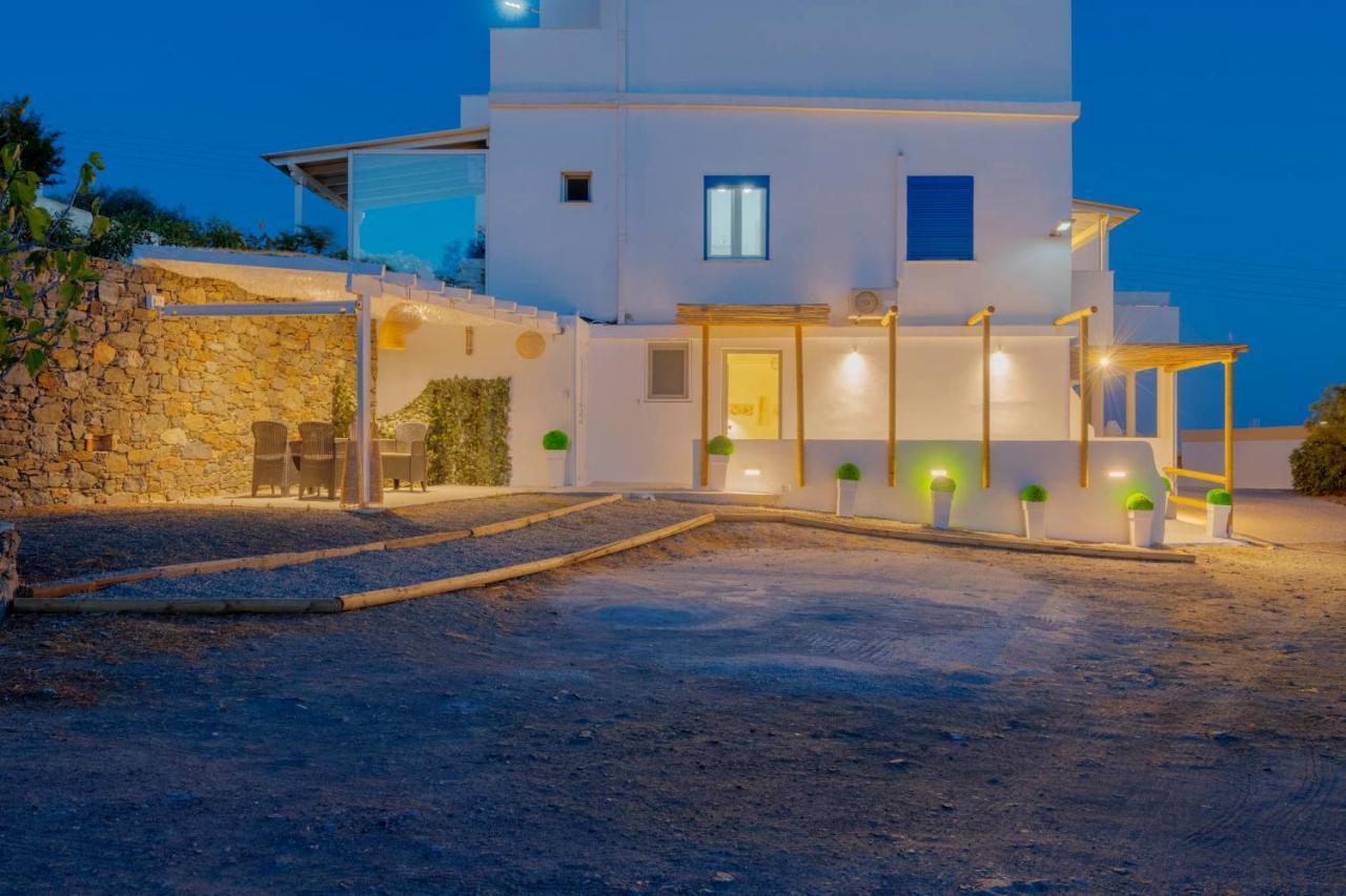 Endless Blue From Syros - Megas Gialos Resort - Suite 1 Eksteriør bilde