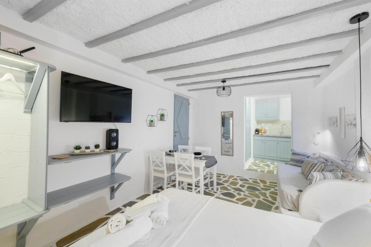 Endless Blue From Syros - Megas Gialos Resort - Suite 1 Eksteriør bilde