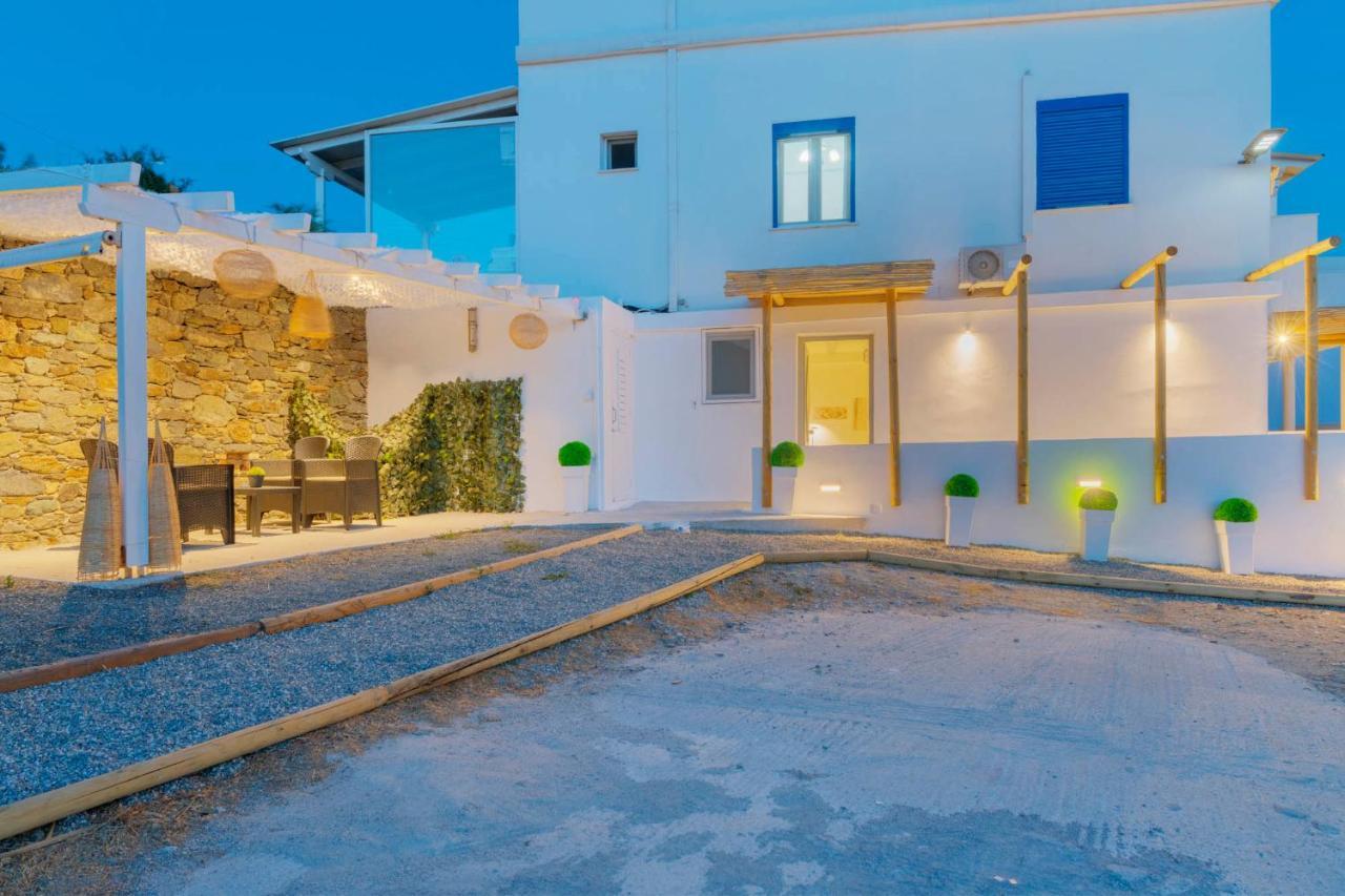 Endless Blue From Syros - Megas Gialos Resort - Suite 1 Eksteriør bilde