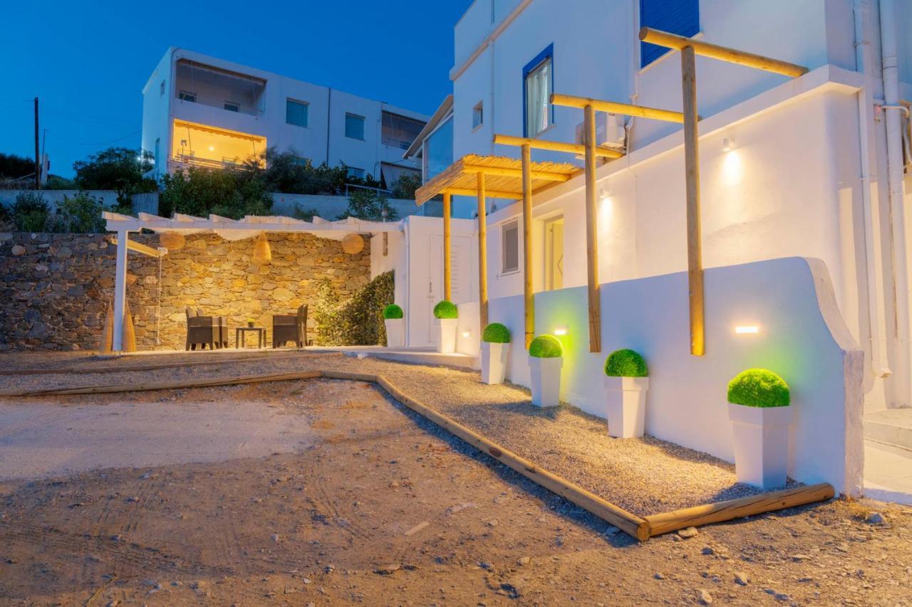 Endless Blue From Syros - Megas Gialos Resort - Suite 1 Eksteriør bilde